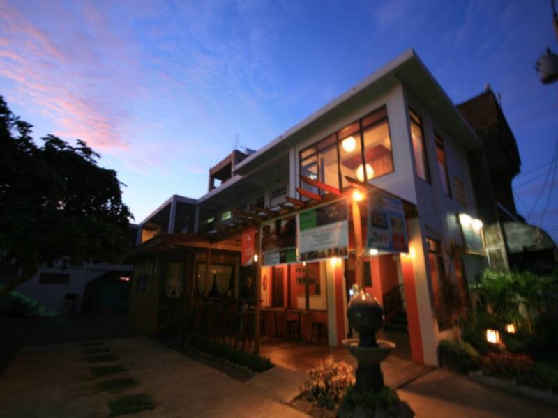 Antonio'S Pension House Dipolog Exterior photo